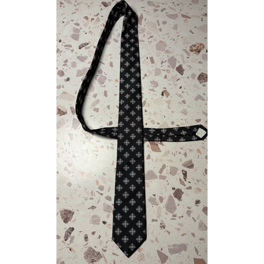 John‎ Henry Tie Black Geometric Pattern Classic Necktie 46"